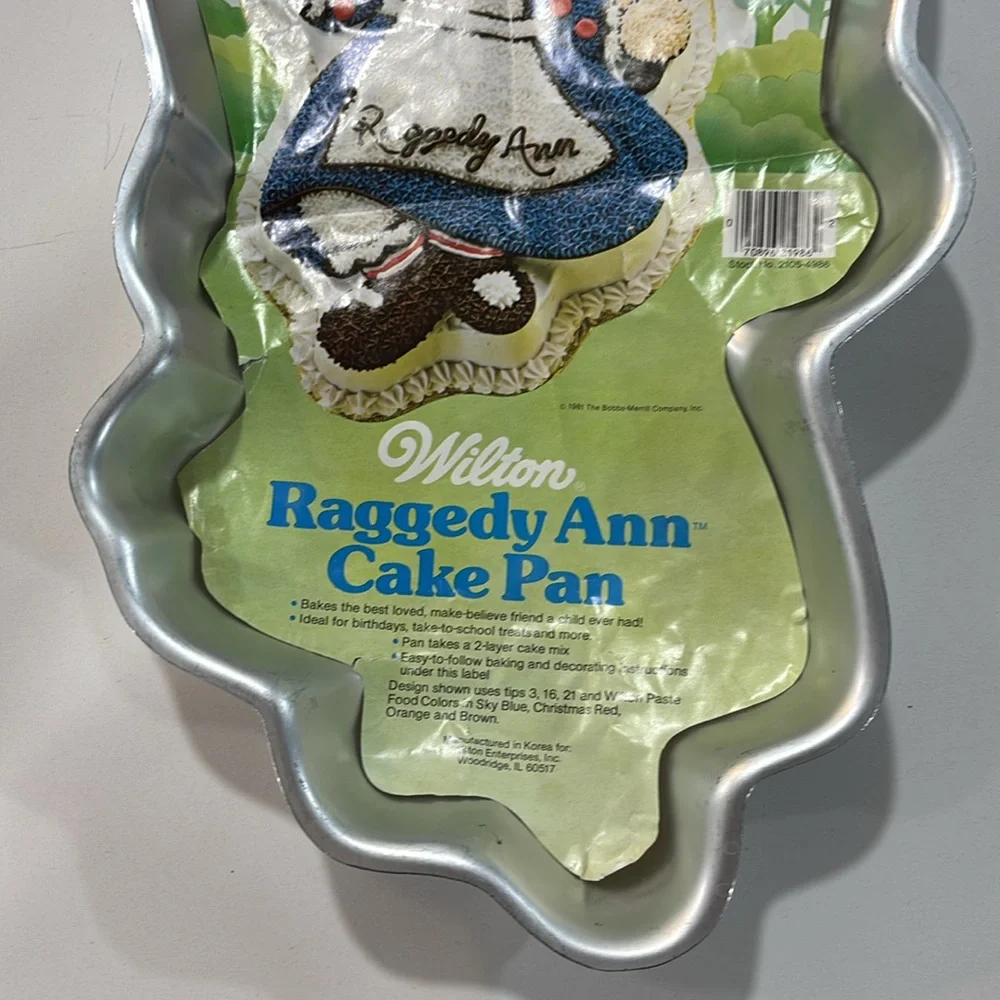 Wilton 1981 Raggedy Ann Cake Pan‎ 5023797 VTG